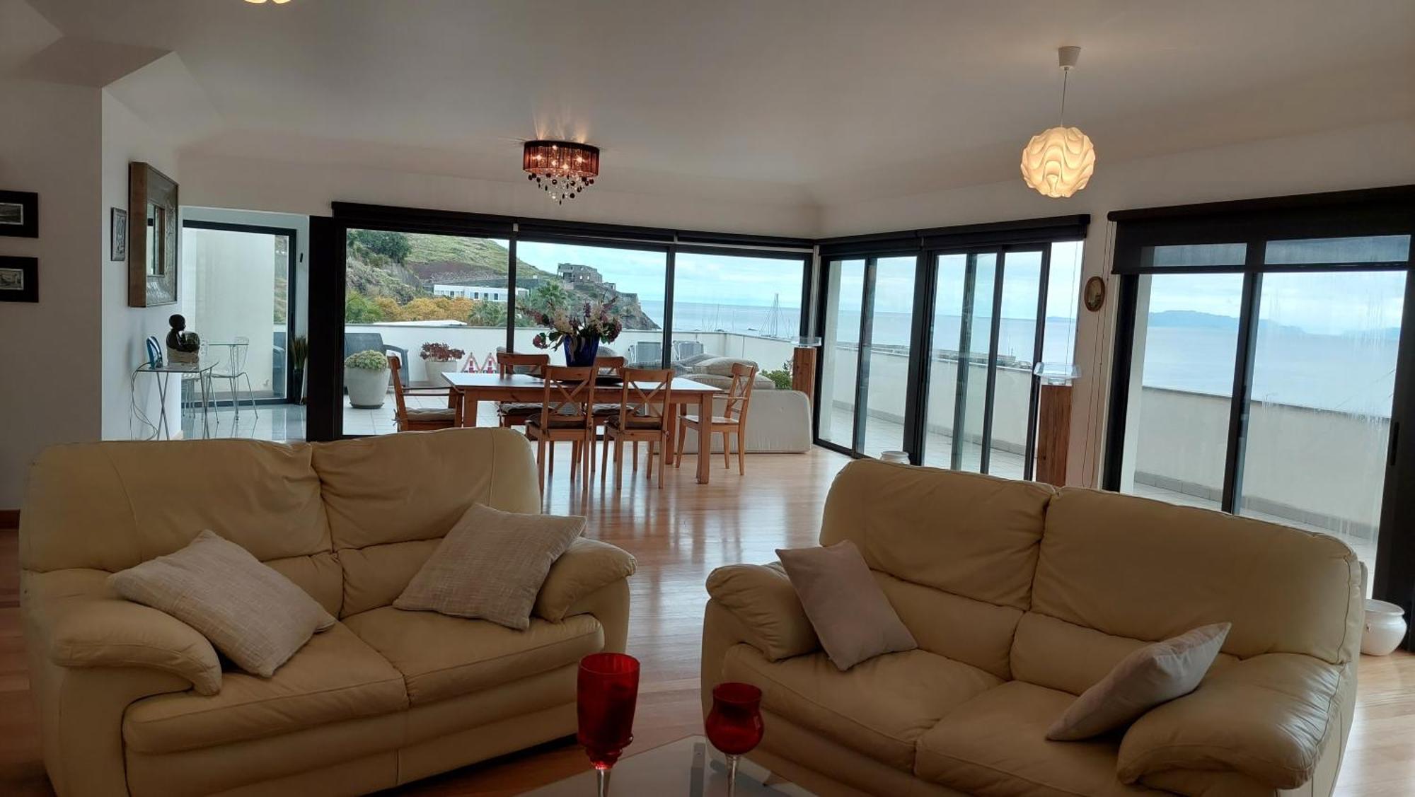 V.I.P. Baia Apartment Machico  Exterior photo